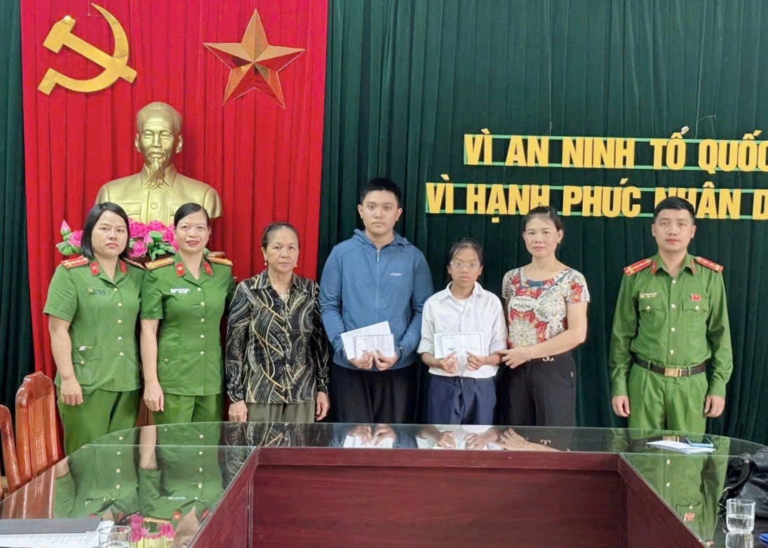 Công an xã Vĩnh Bảo tổ chức các hoạt động hưởng ứng 